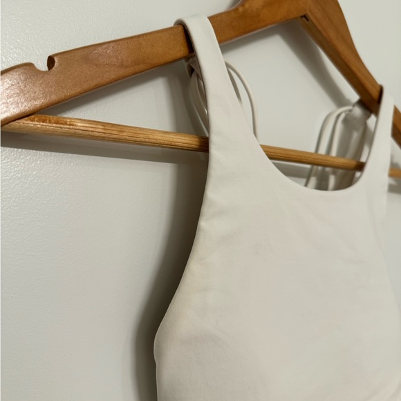 Lululemon free to be wild high neck bra 2 - Picture 3 of 7